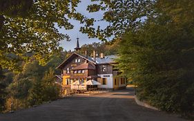 Hotel Lovecký zámeček Orion